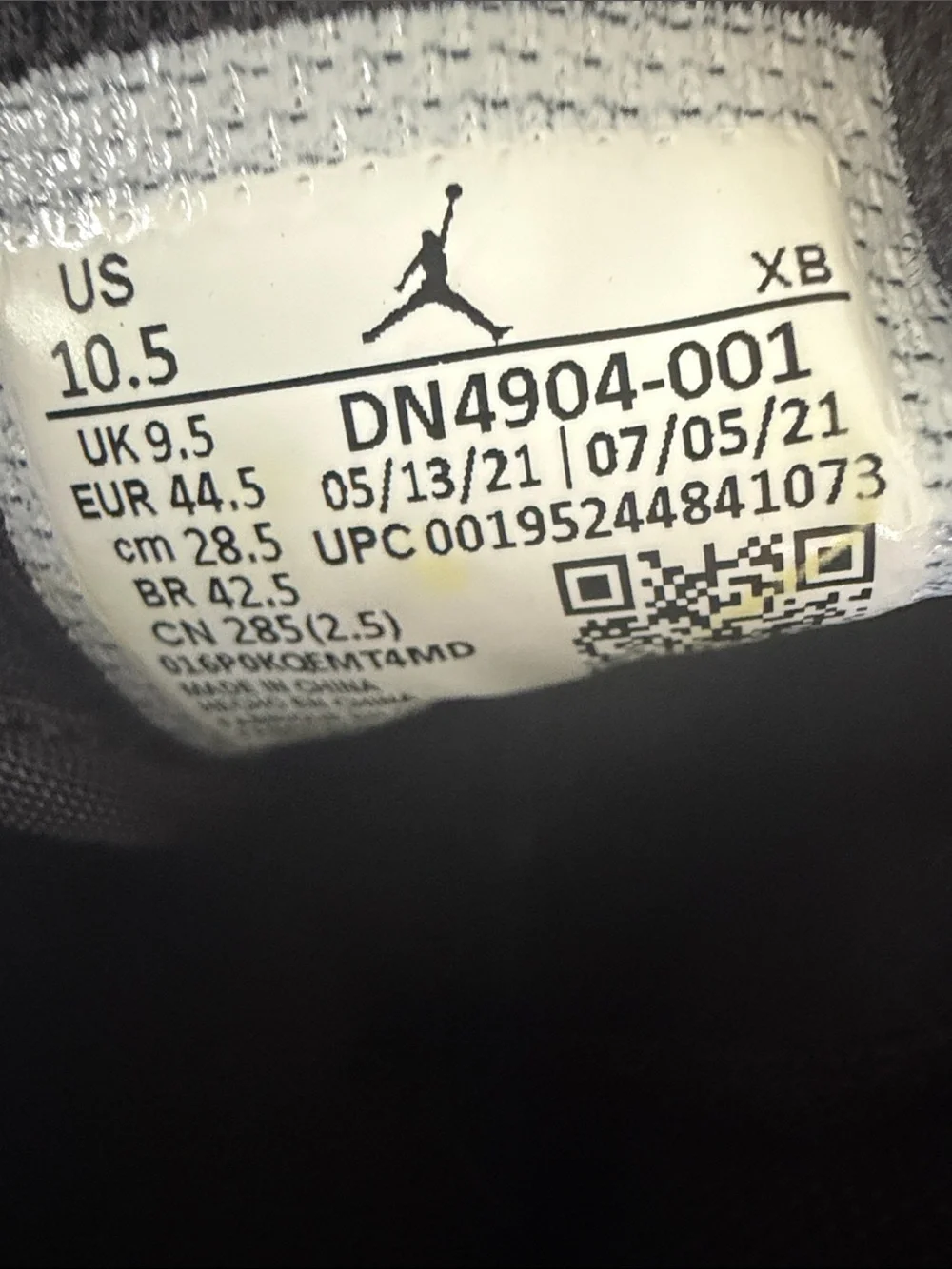 Jordan bold red